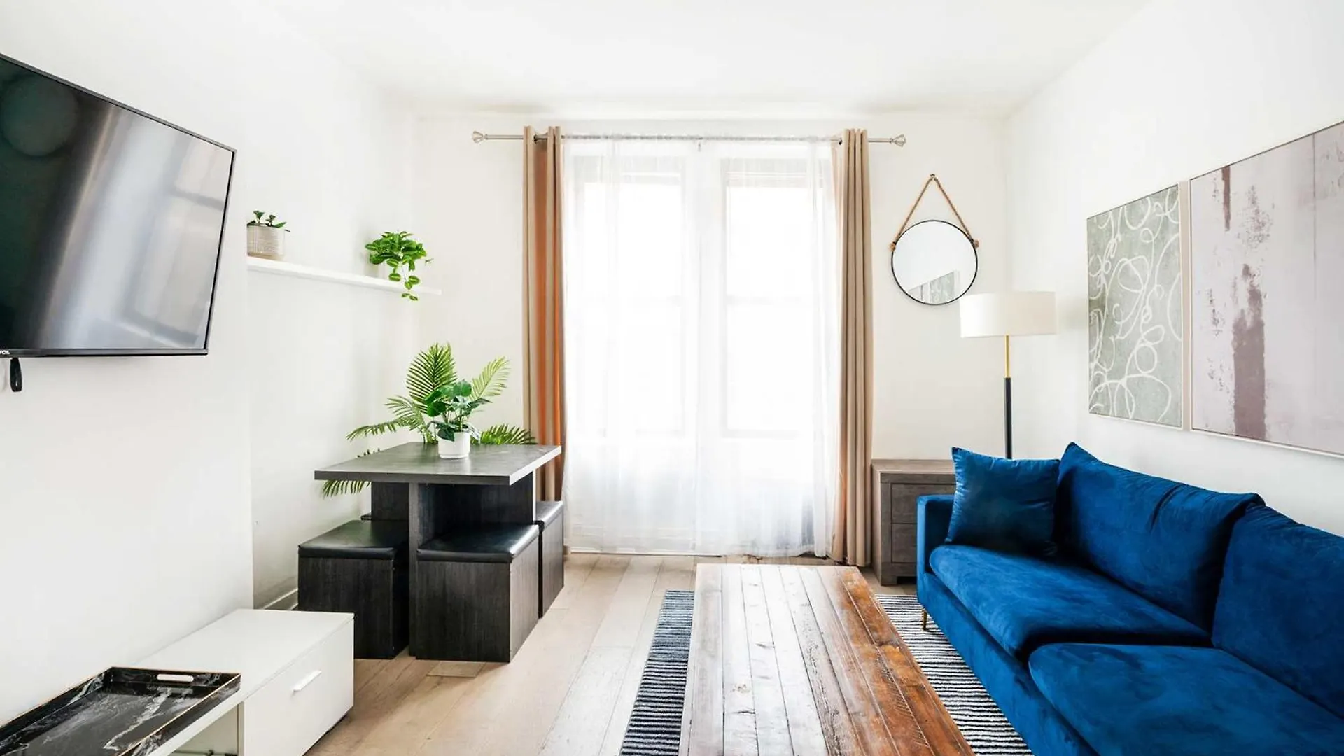 428-2W Newly Furnished 2Br Sleeps 5 Prime Location Apartment New York